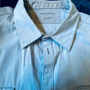 Calvin Klein pale blue short sleeve shirt